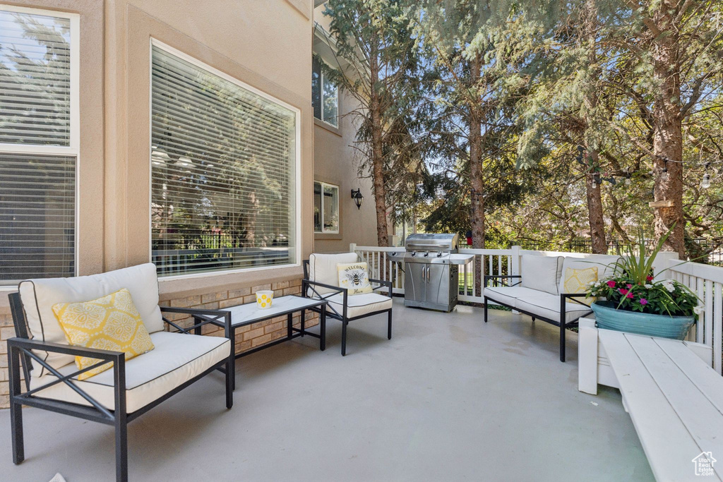 1860 E WASATCH DR Ogden, UT 84403