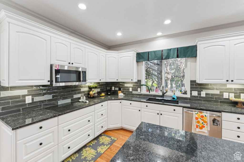 1860 E WASATCH DR Ogden, UT 84403