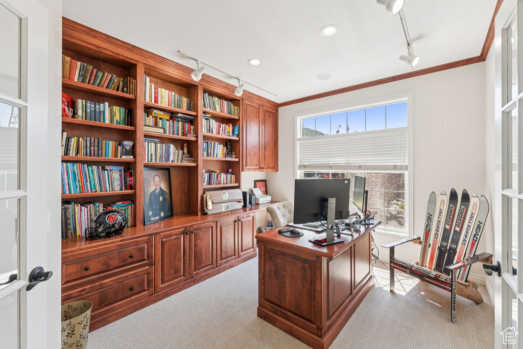 1860 E WASATCH DR Ogden, UT 84403