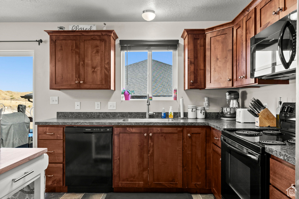 346 S RED ROCK DR Santaquin, UT 84655