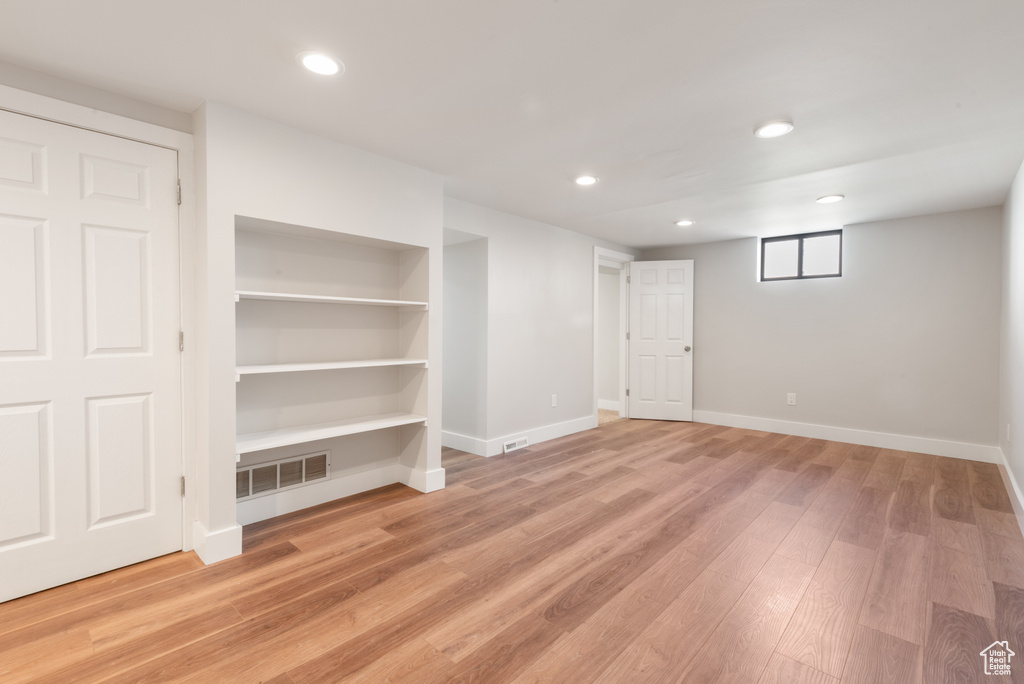 9898 S BARIUM LN Sandy, UT 84094