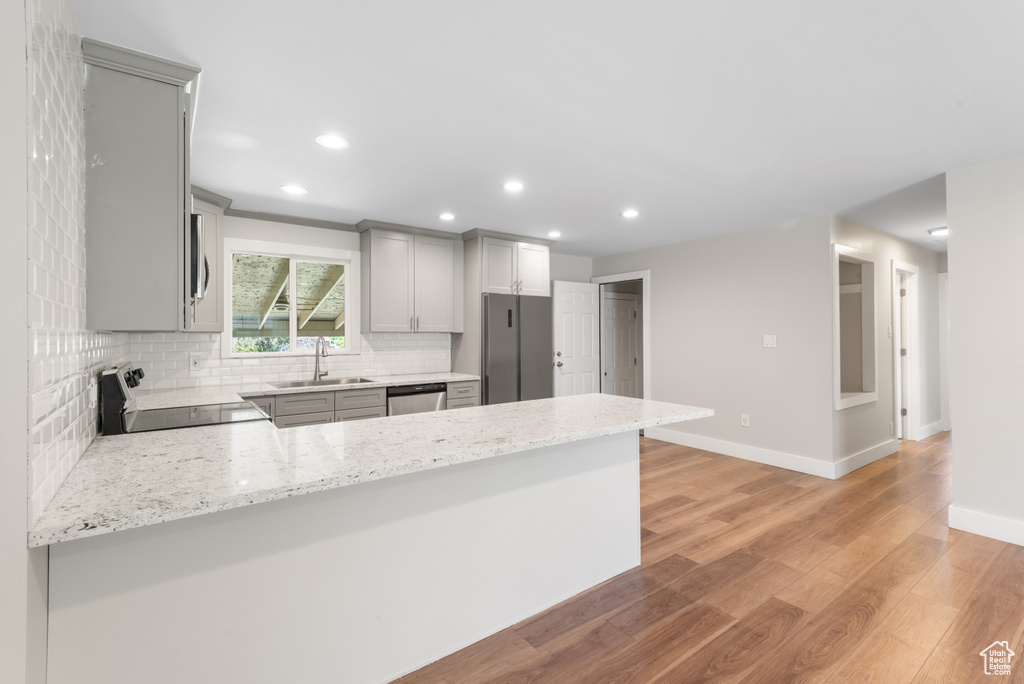 9898 S BARIUM LN Sandy, UT 84094