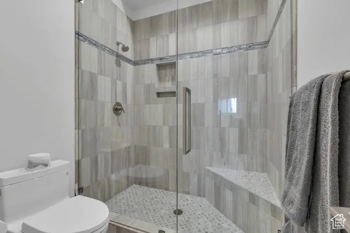 2548 E DIMPLE DELL RD Sandy, UT 84092