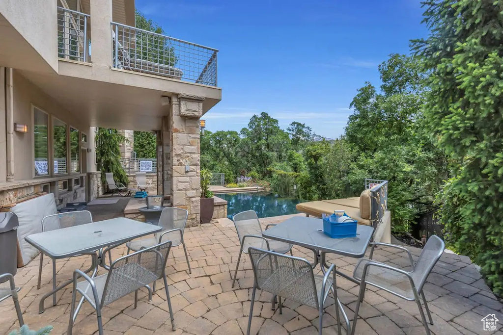 2548 E DIMPLE DELL RD Sandy, UT 84092