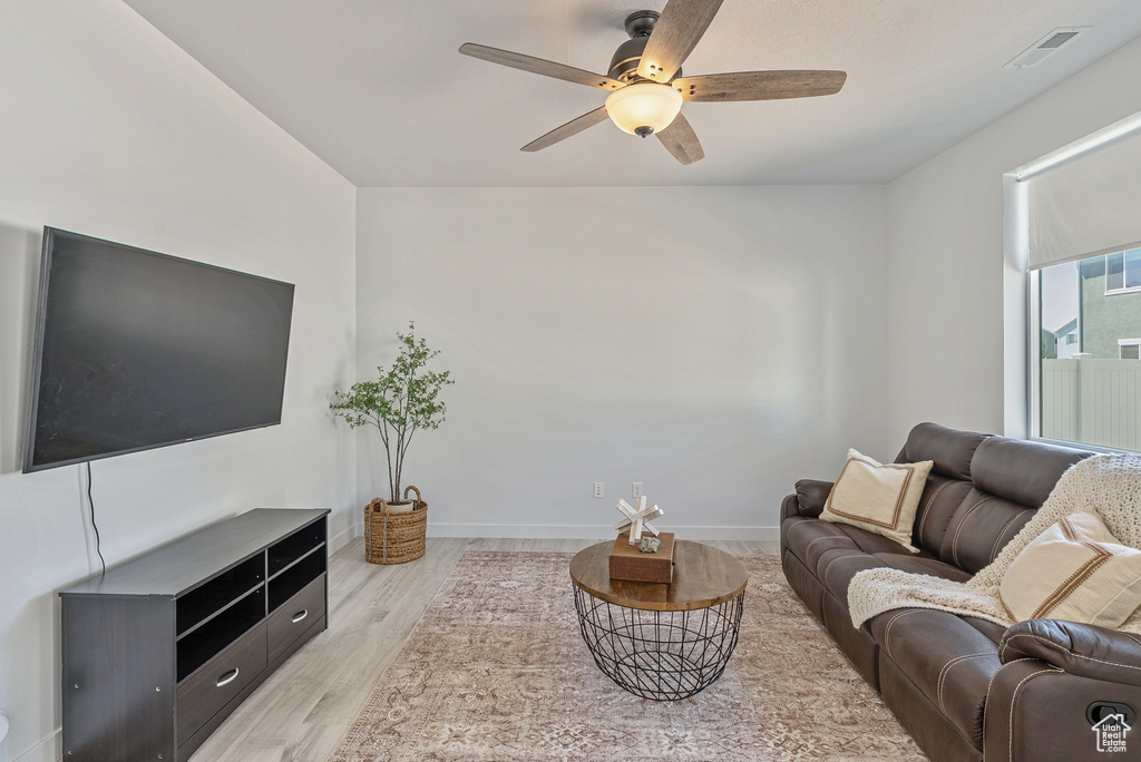 2112 W 3250 S Syracuse, UT 84075
