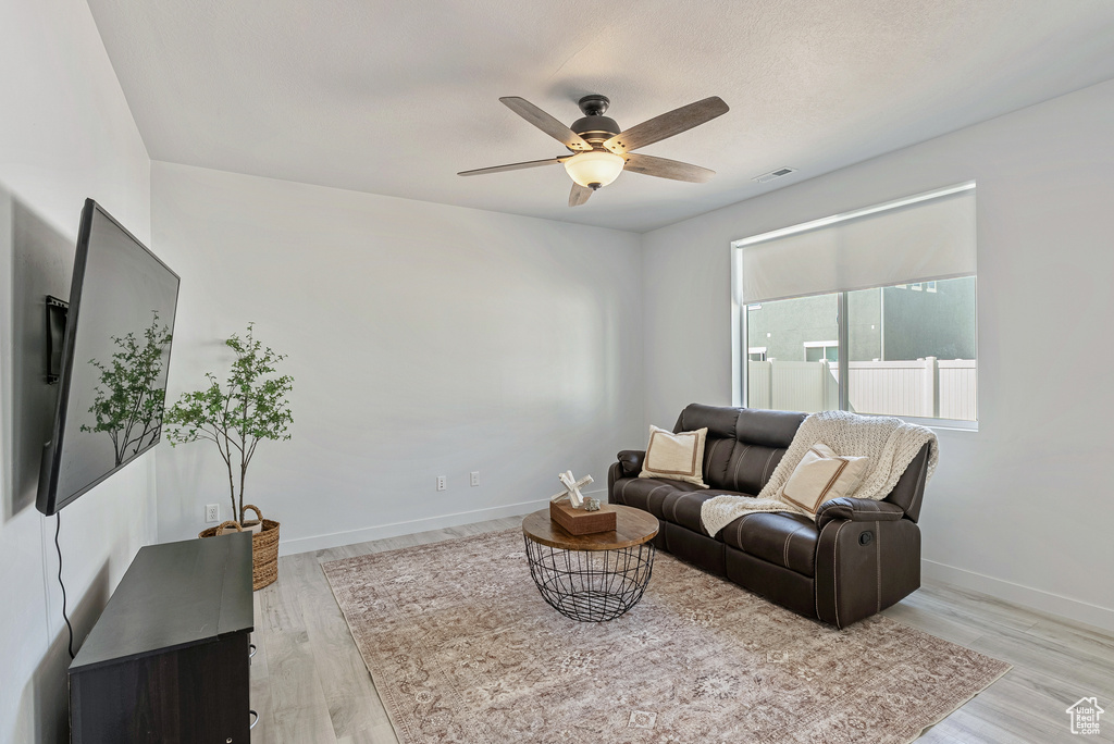2112 W 3250 S Syracuse, UT 84075