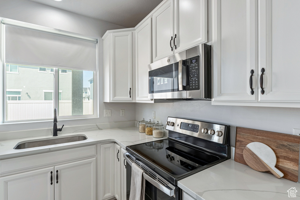 2112 W 3250 S Syracuse, UT 84075
