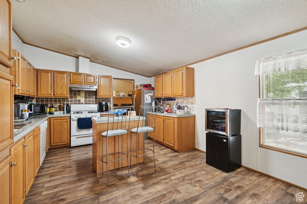 Photo 16 for MLS #2103492 at 7032 W Apaloosa Dr #24