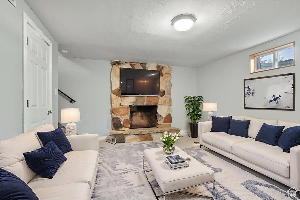 1651 S 550 W Woods Cross, UT 84087