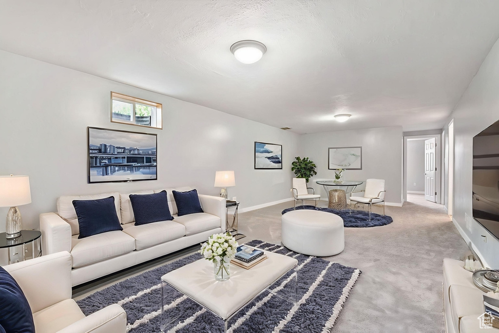 1651 S 550 W Woods Cross, UT 84087