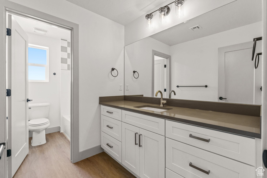Photo 30 for MLS #2103497 at 1033 E Coyote Crest Dr