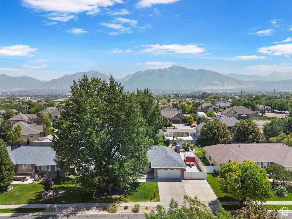 11321 S 2480 W South Jordan, UT 84095