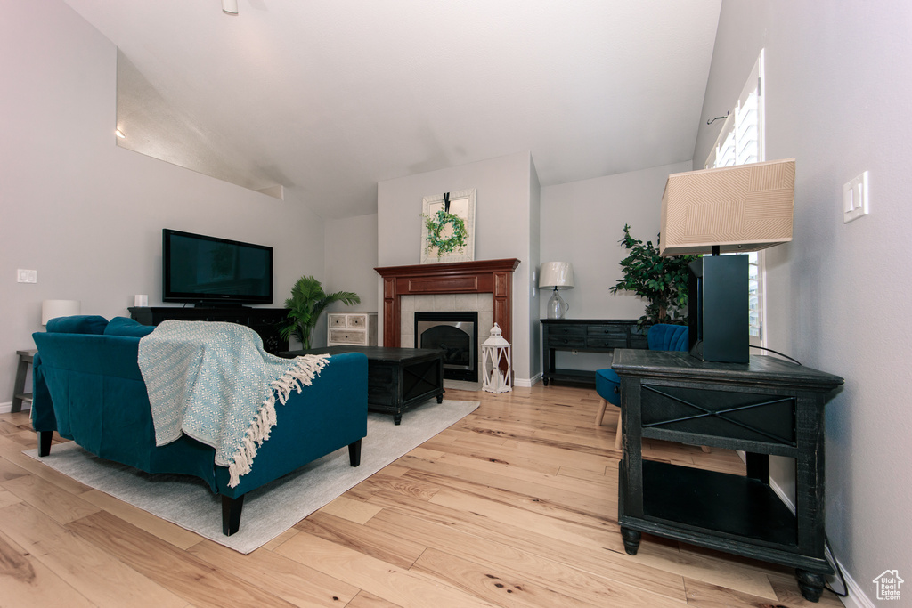 Photo 4 for MLS #2103504 at 2645 W Pebble Creek Ln