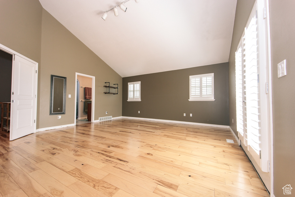 Photo 15 for MLS #2103504 at 2645 W Pebble Creek Ln