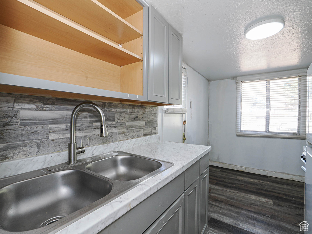Photo 13 for MLS #2103515 at 3564 S Jefferson Ave