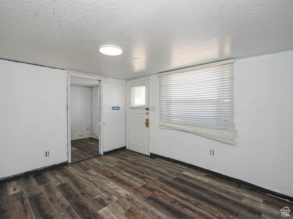 Photo 8 for MLS #2103515 at 3564 S Jefferson Ave