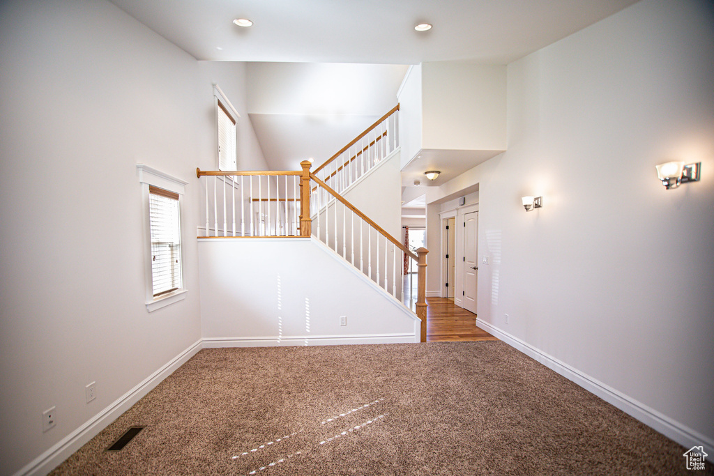 Photo 6 for MLS #2103516 at 3883 E Hopi Rd