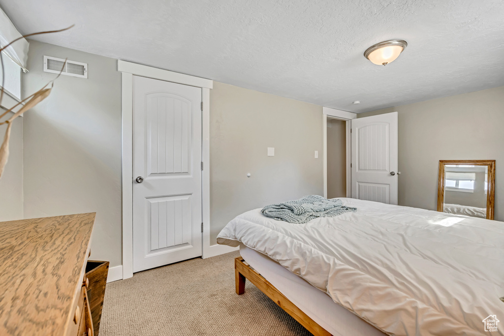 38 S 300 W Farmington, UT 84025