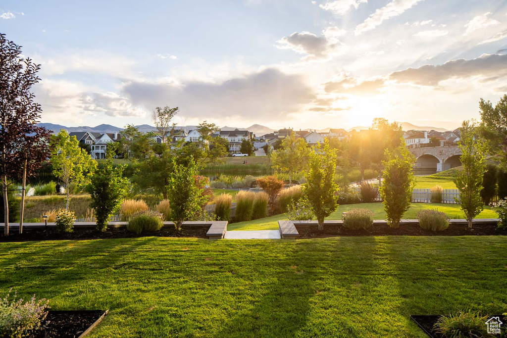 10688 S WATERY WAY South Jordan, UT 84009
