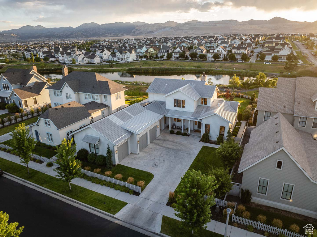 10688 S WATERY WAY South Jordan, UT 84009