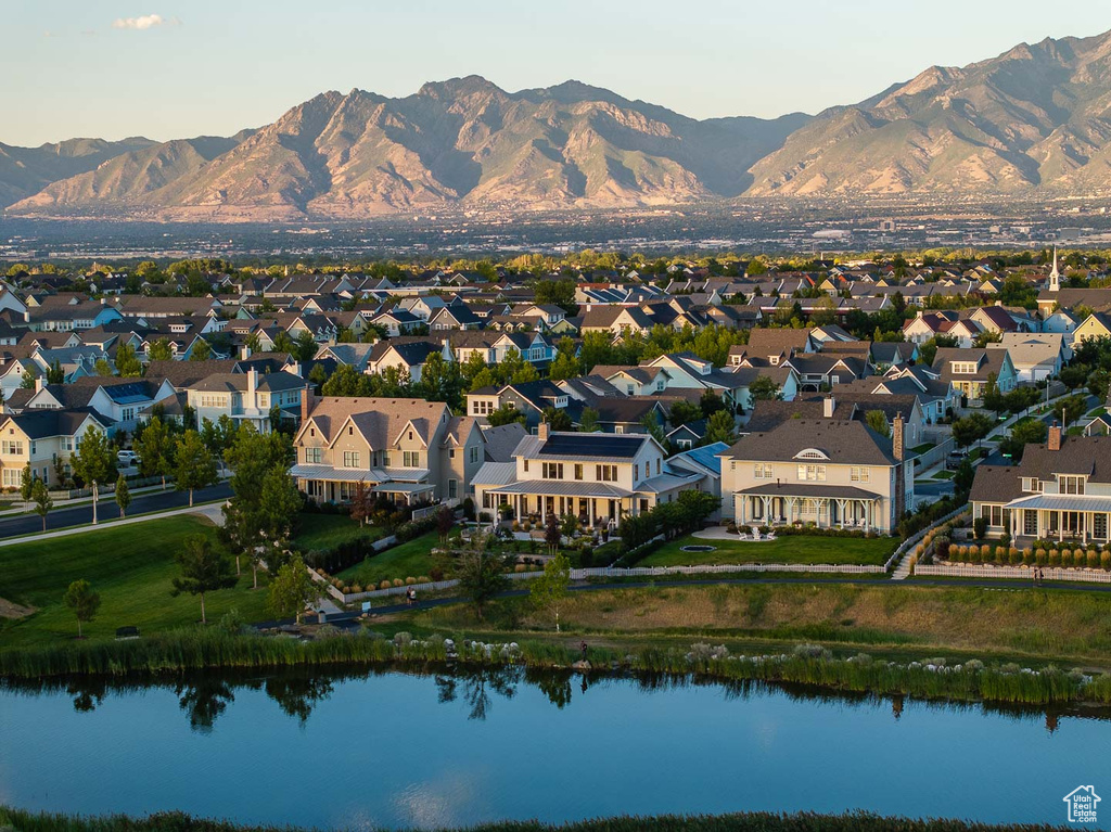 10688 S WATERY WAY South Jordan, UT 84009