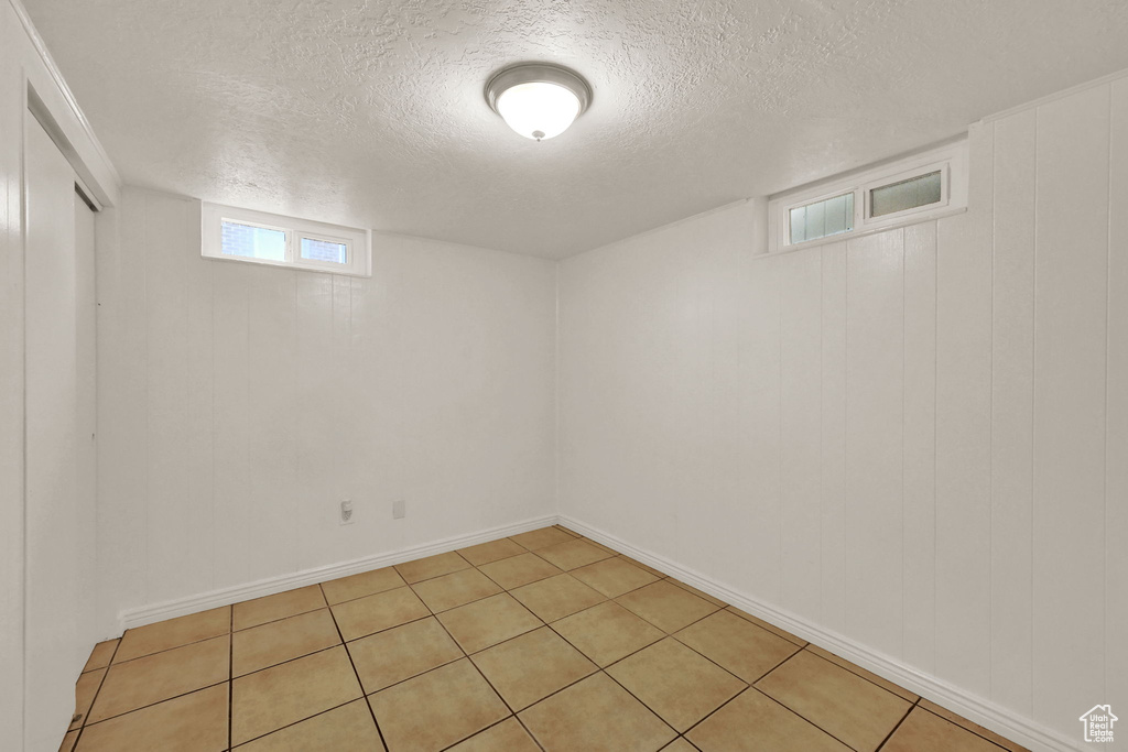 Photo 24 for MLS #2103523 at 848 N Poinsettia Dr