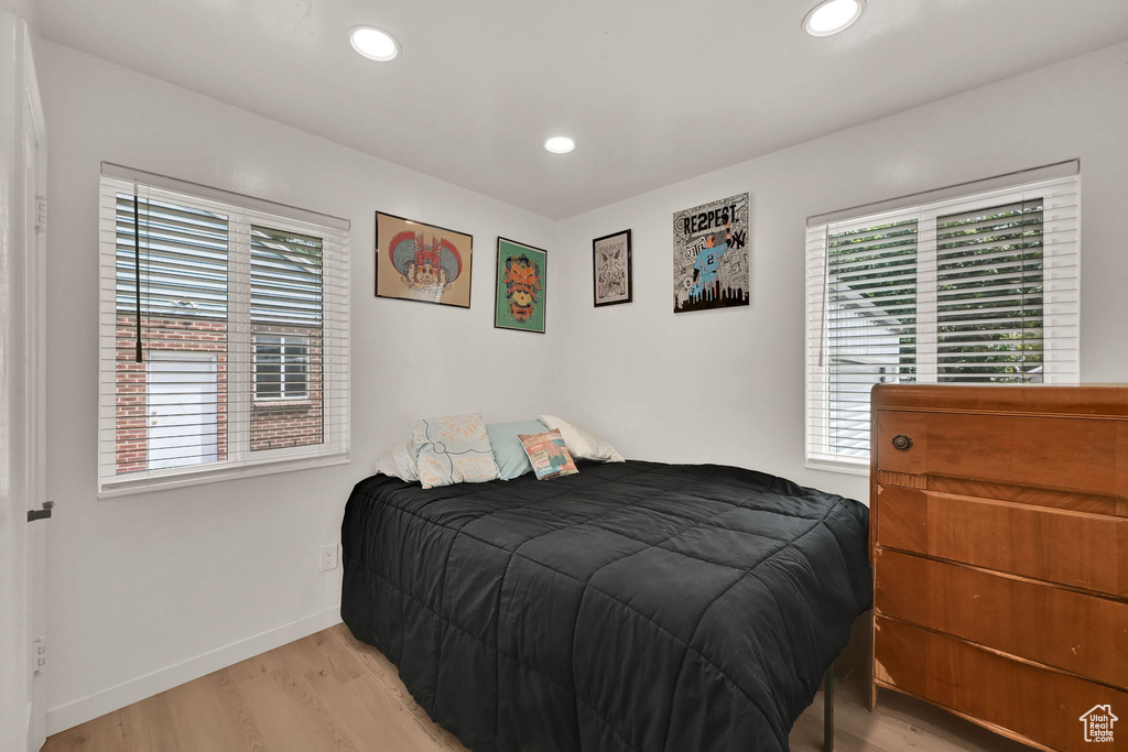 Photo 16 for MLS #2103523 at 848 N Poinsettia Dr