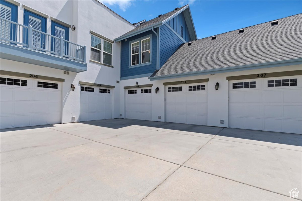 11184 S WALTANA WAY #105 South Jordan, UT 84009