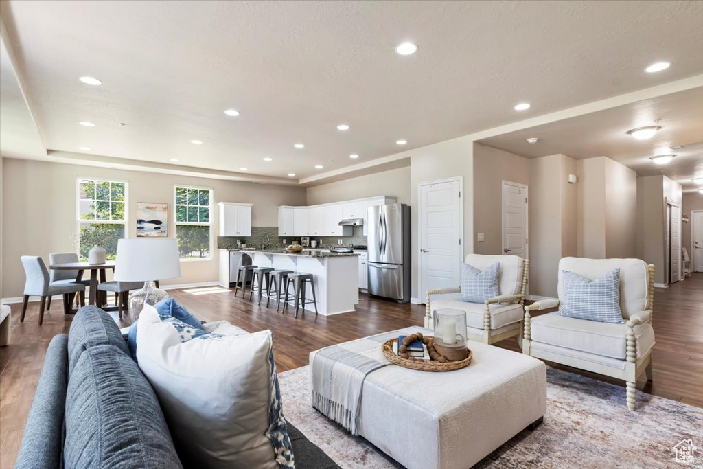 11184 S WALTANA WAY #105 South Jordan, UT 84009