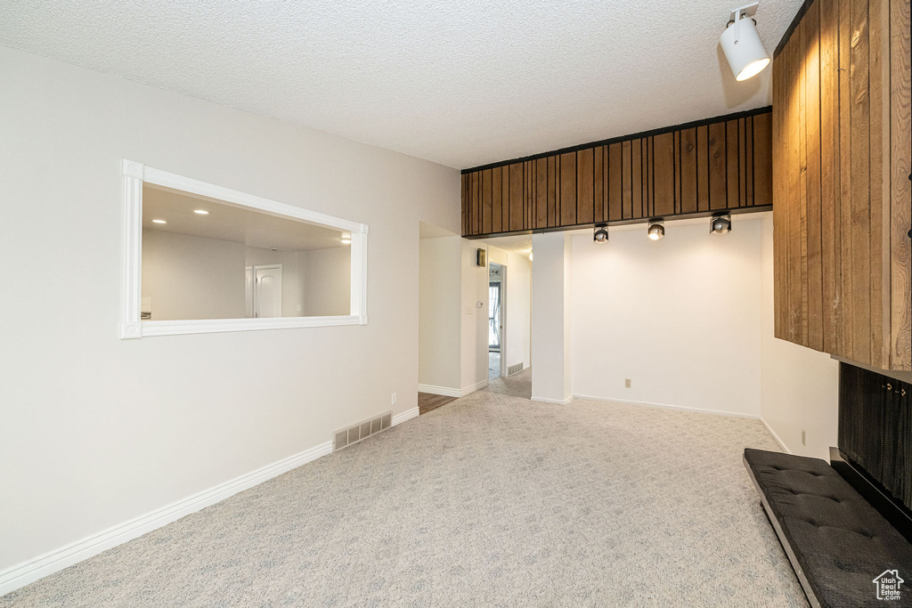 5822 PARK LN South Ogden, UT 84403