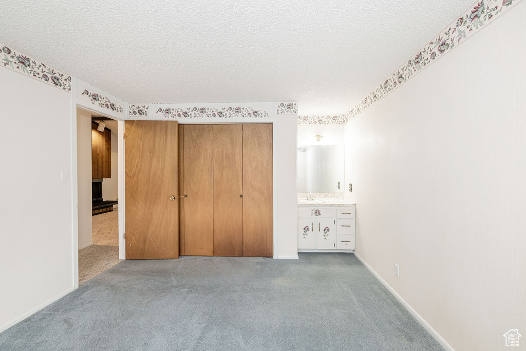 5822 PARK LN South Ogden, UT 84403