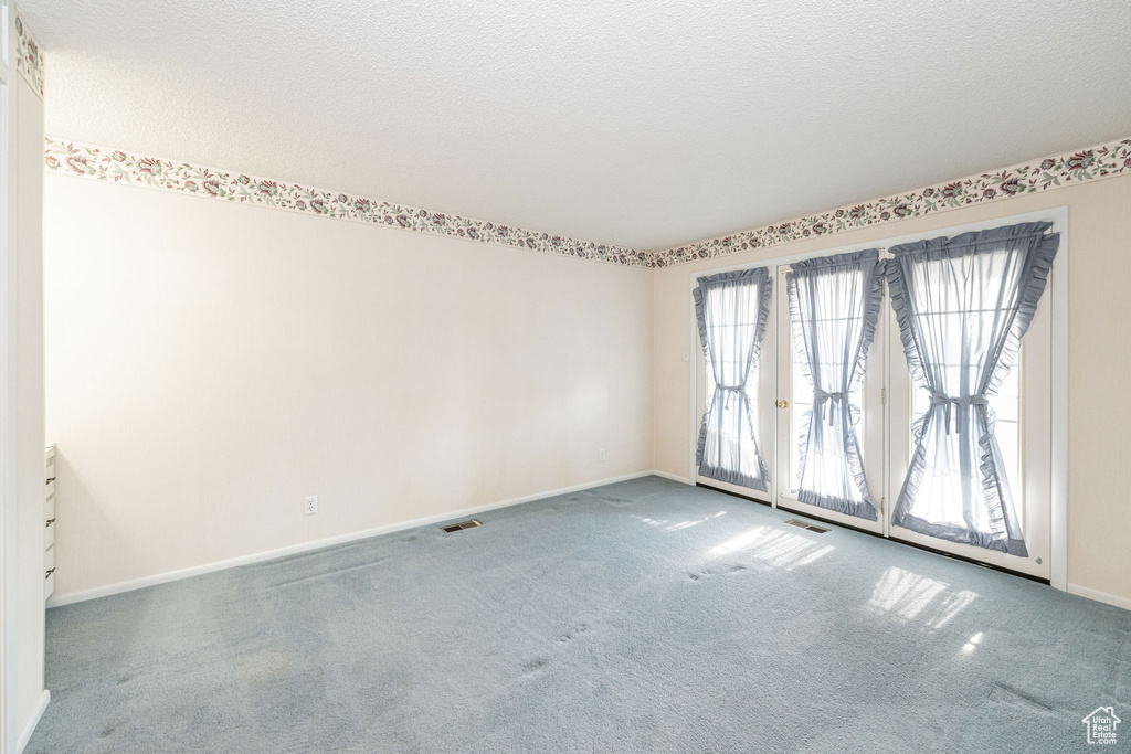 5822 PARK LN South Ogden, UT 84403