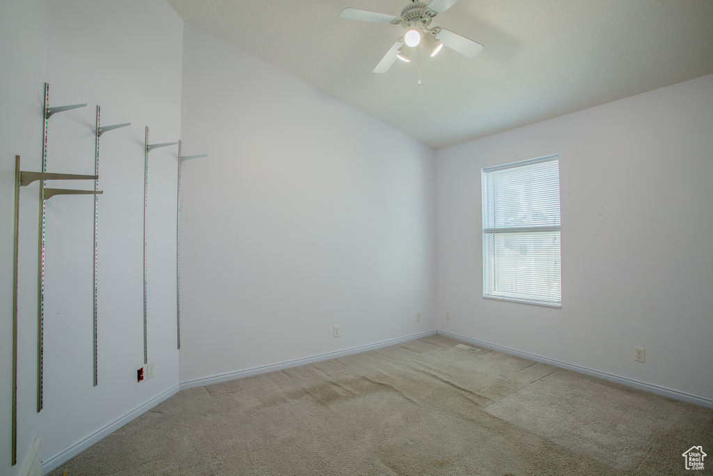 7825 S PIONEER ST Midvale, UT 84047
