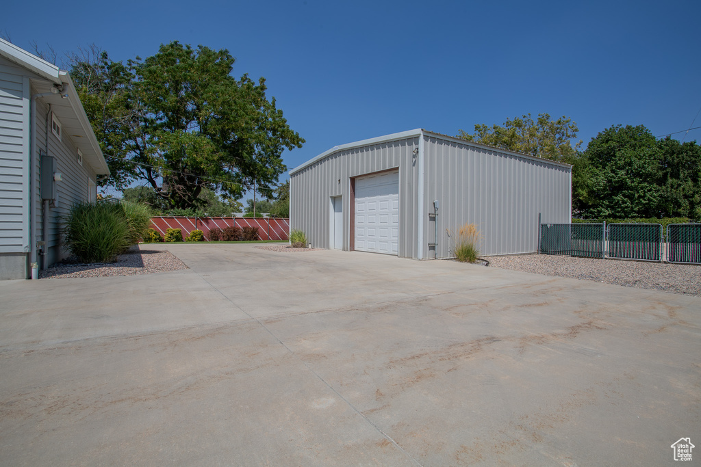 7825 S PIONEER ST Midvale, UT 84047