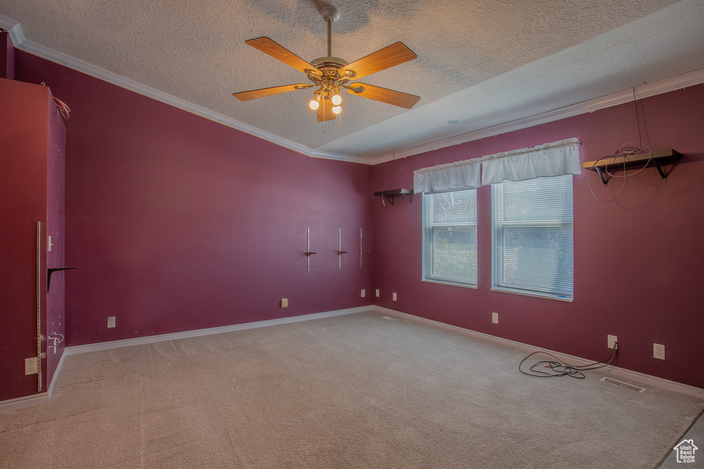 7825 S PIONEER ST Midvale, UT 84047