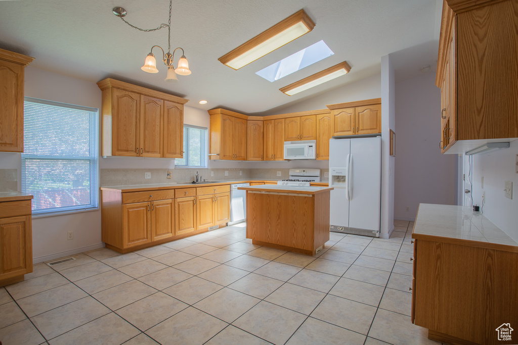 7825 S PIONEER ST Midvale, UT 84047