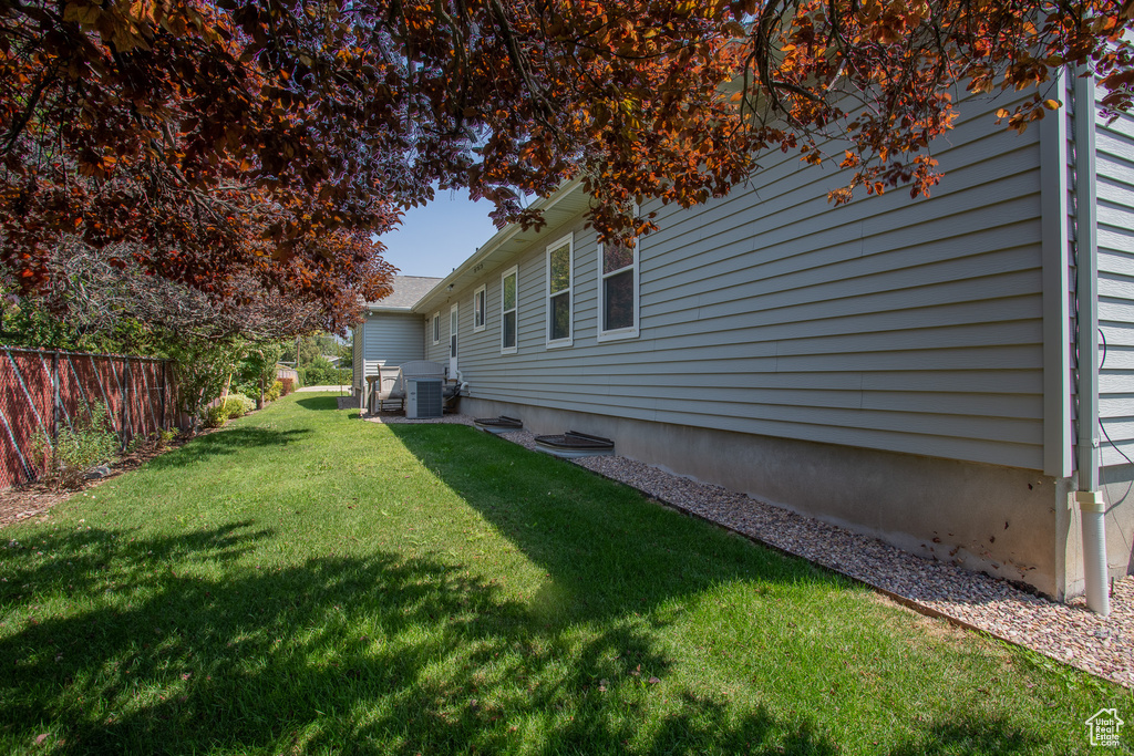 7825 S PIONEER ST Midvale, UT 84047