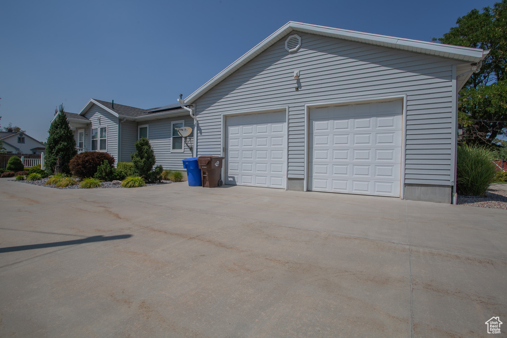 7825 S PIONEER ST Midvale, UT 84047