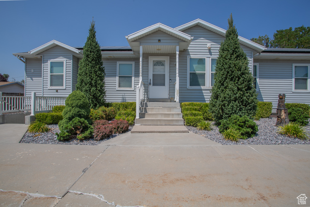 7825 S PIONEER ST Midvale, UT 84047