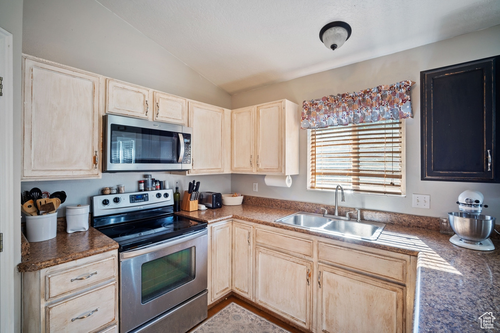 347 S 530 E Smithfield, UT 84335