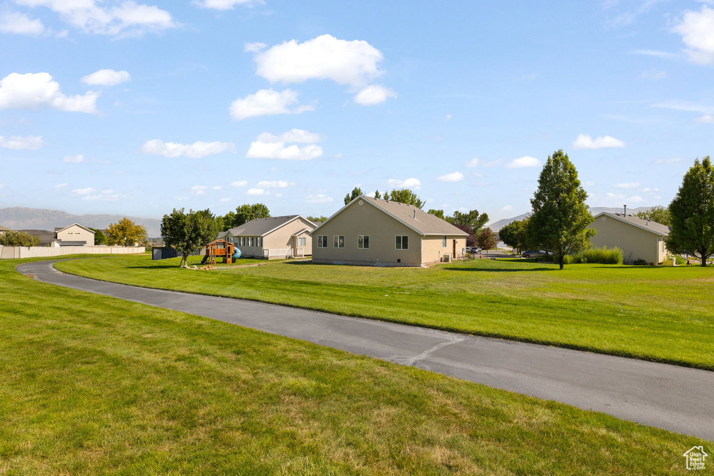 1869 N PEPPERMINT PL Saratoga Springs, UT 84045