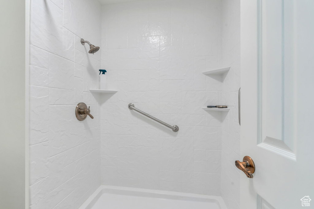 Photo 17 for MLS #2103556 at 4299 Ivy Ln