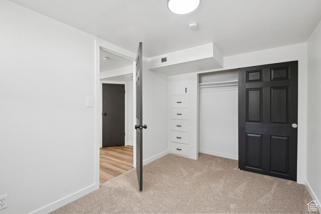3922 S 2520 W West Valley City, UT 84119
