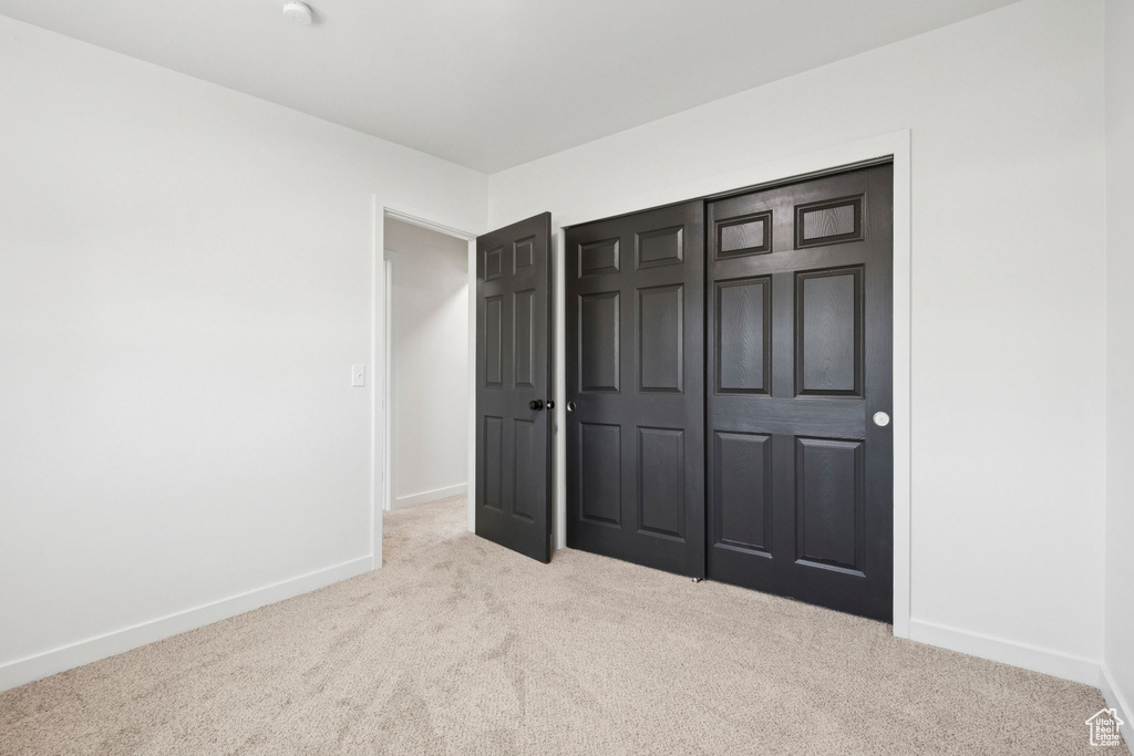 3922 S 2520 W West Valley City, UT 84119