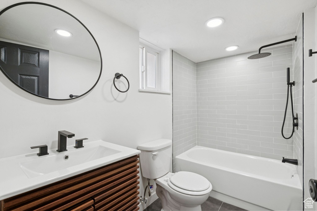 3922 S 2520 W West Valley City, UT 84119