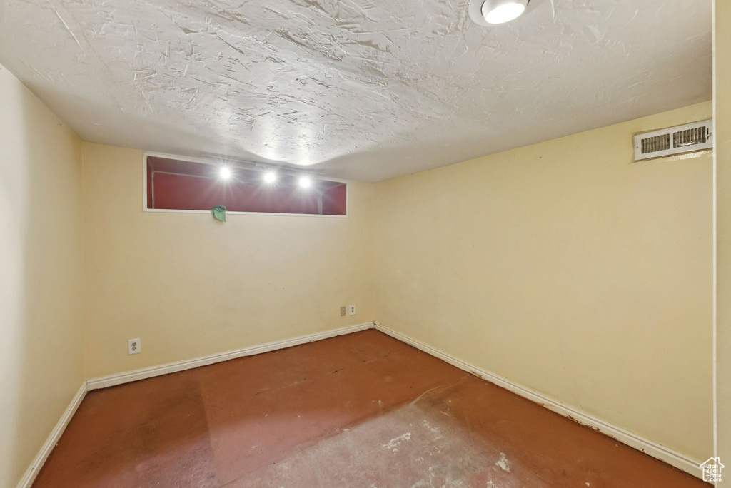1741 S 500 E Salt Lake City, UT 84105