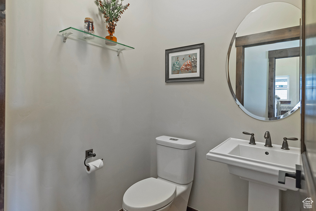 Photo 47 for MLS #2103584 at 1375 E Lasso Trl