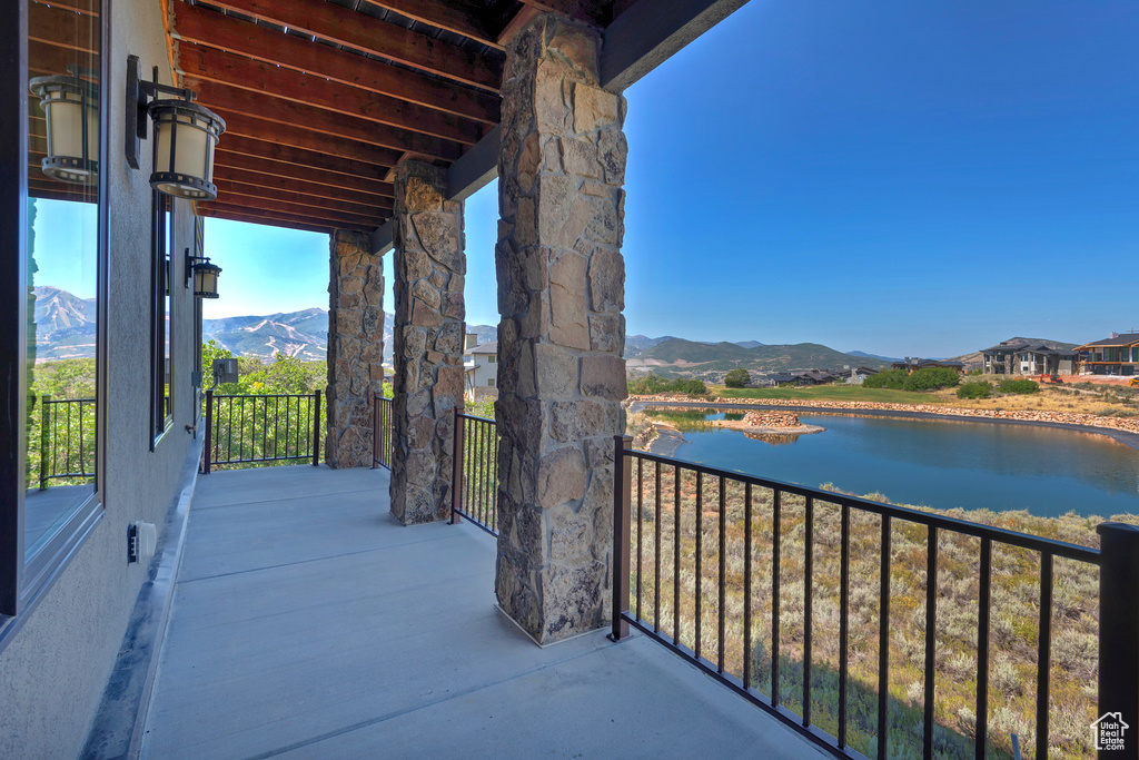 Photo 44 for MLS #2103584 at 1375 E Lasso Trl
