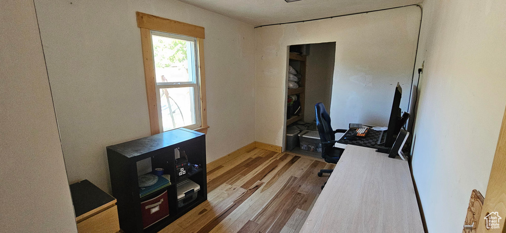 Photo 6 for MLS #2103589 at 499 E 200 South