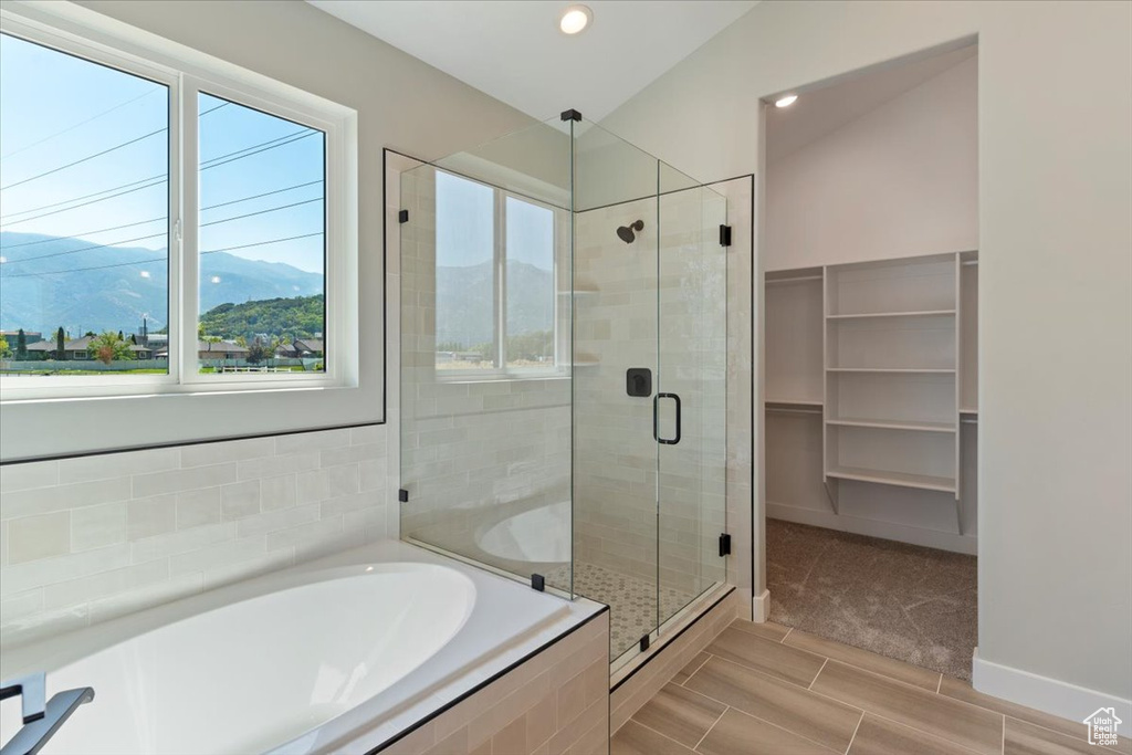 1080 E LESTER DR South Weber, UT 84405